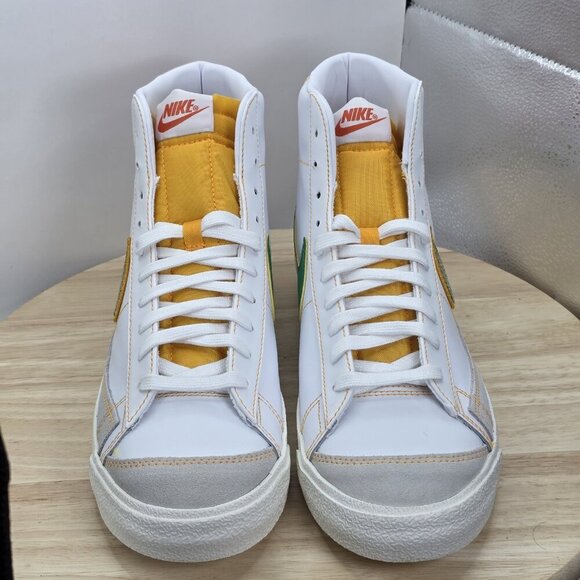 Nike Blazer Mid 77 Men’s White "Roswell Rayguns" Sneakers Size 10.5 DD9239-100 - Picture 4 of 9